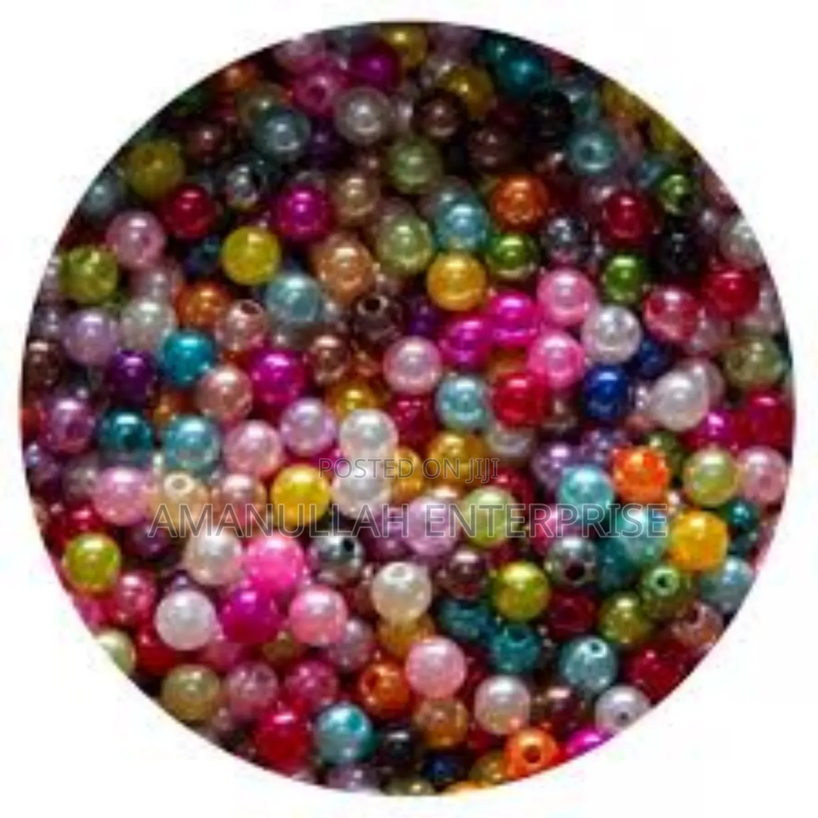 Mixed-Color Faux Pearl Beads, Commonly Used for Various Crafting.
