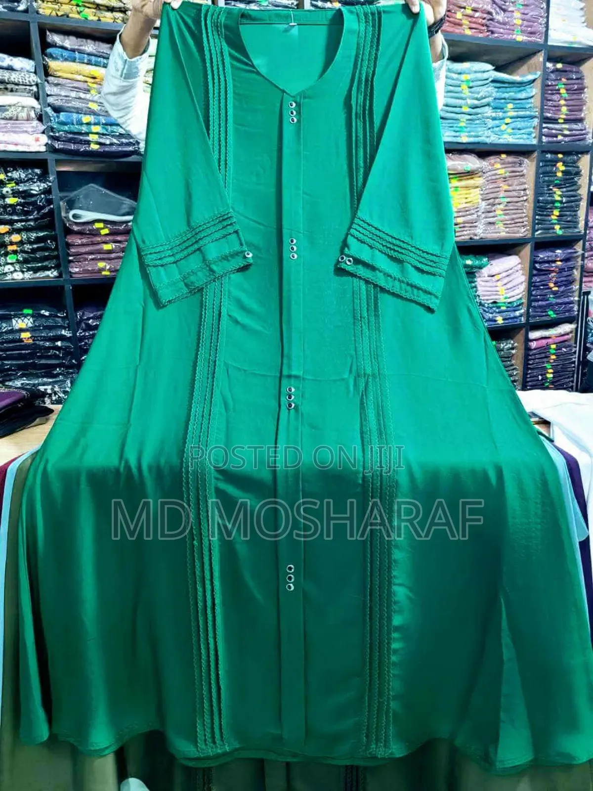 Student Budget Dubai Cherry Borka