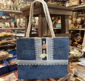 Fashionable Handi Craft Women Side Bag