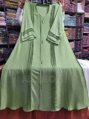 Student Budget Dubai Cherry Borka