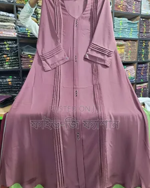 Student Budget Dubai Cherry Borka