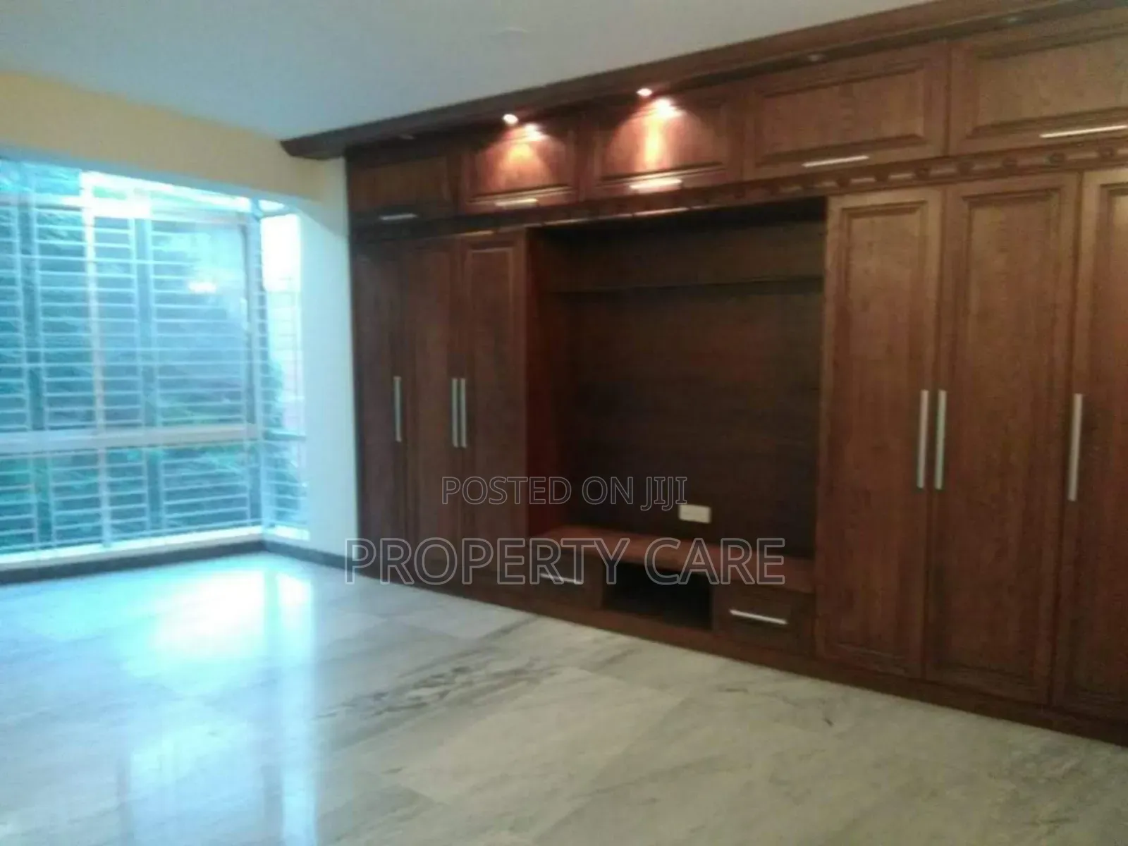 4bdrm Apartment in Gulshan for rent