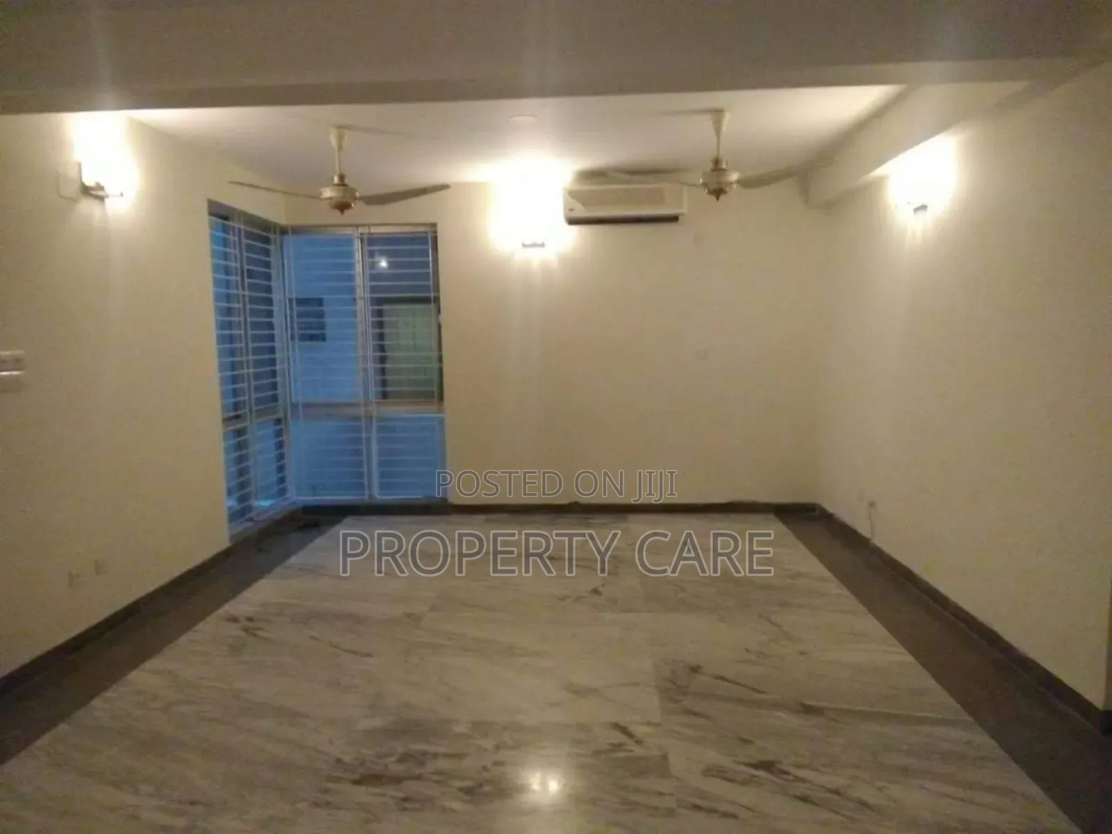4bdrm Apartment in Gulshan for rent