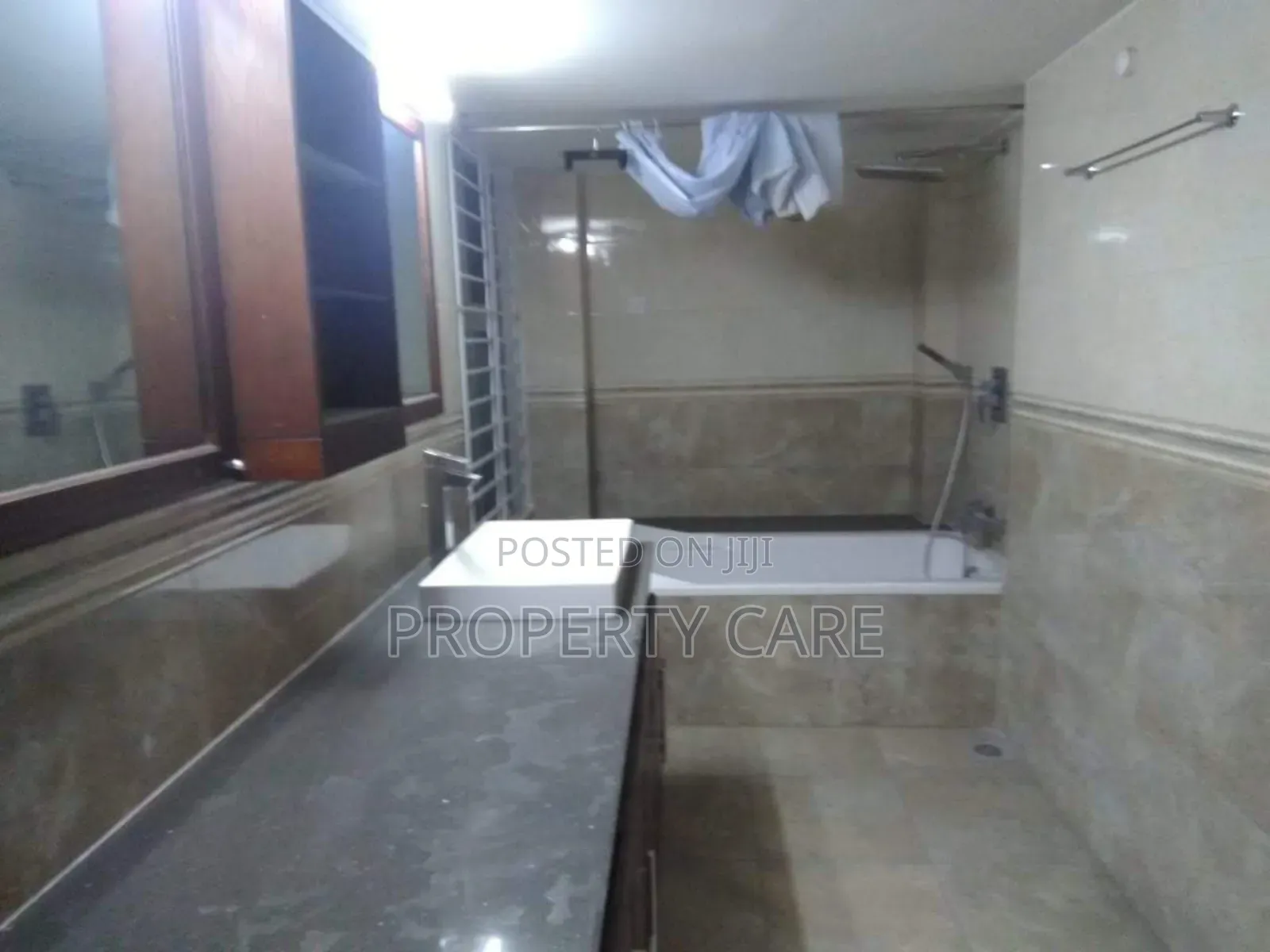4bdrm Apartment in Gulshan for rent