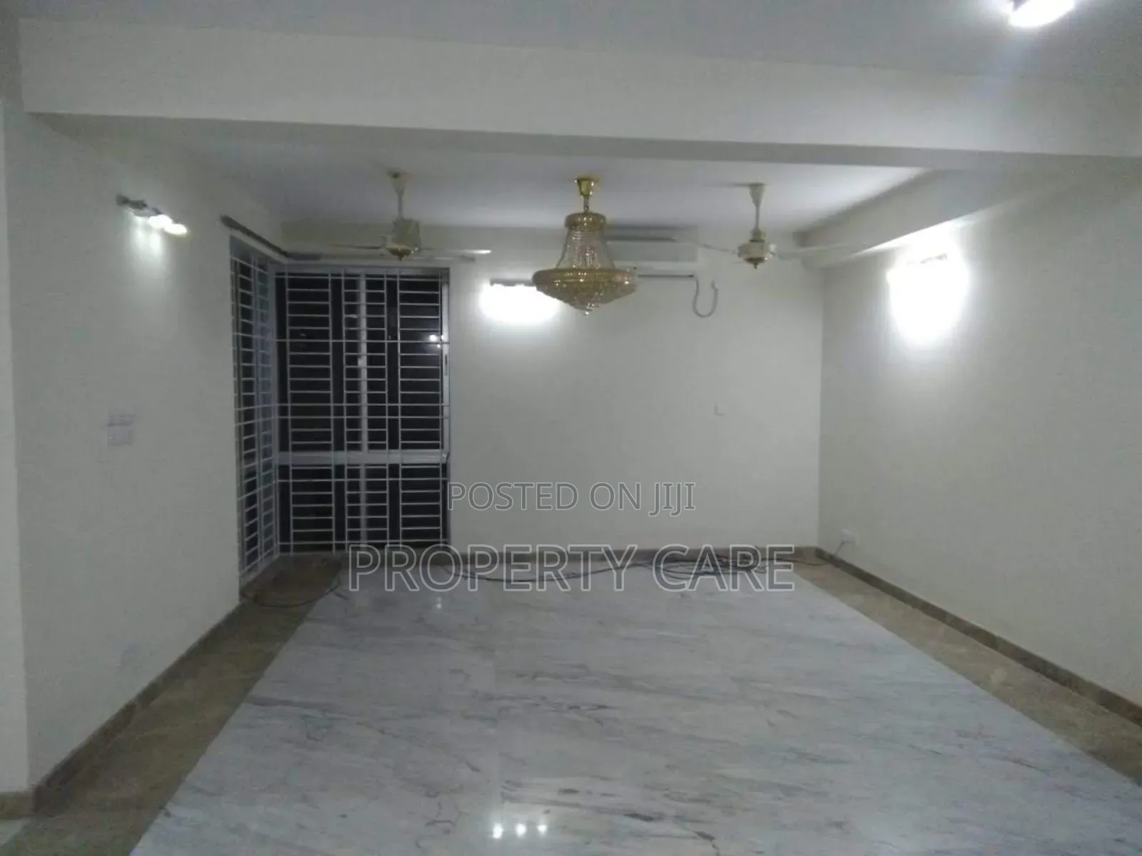 4bdrm Apartment in Gulshan for rent