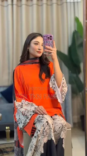 Digital Print Three Piece Jj Hh Gg Dd