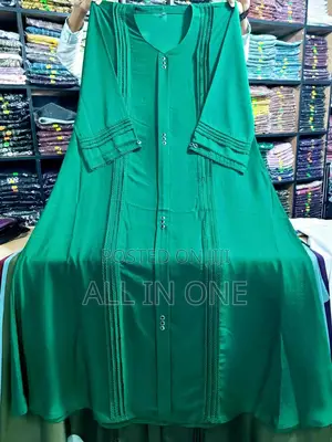 Dubai Cherry Borka Higt Quality HTR Ujrt