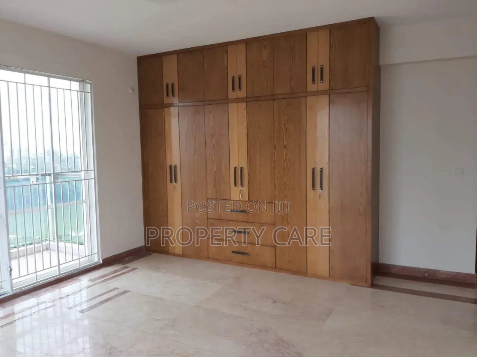 4bdrm Apartment in Gulshan for rent