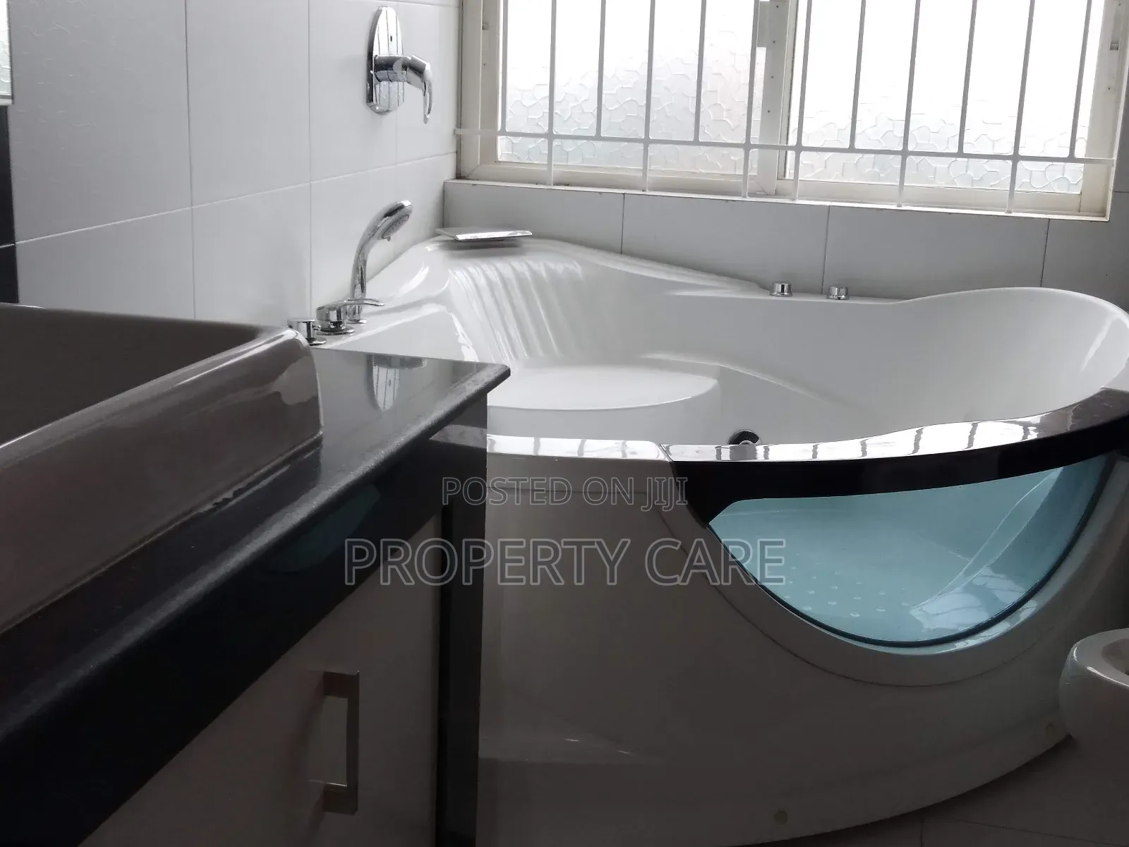 4bdrm Apartment in Gulshan for rent