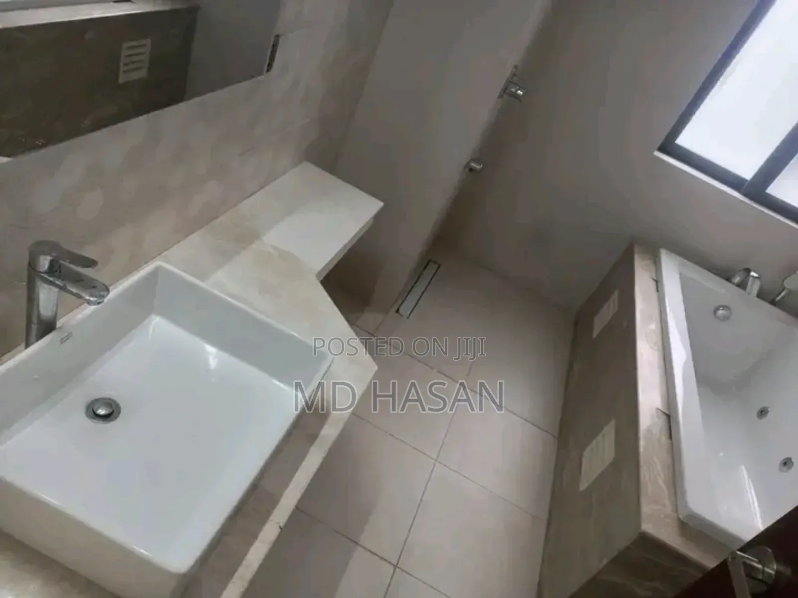3bdrm Apartment in Semi Furnished for rent