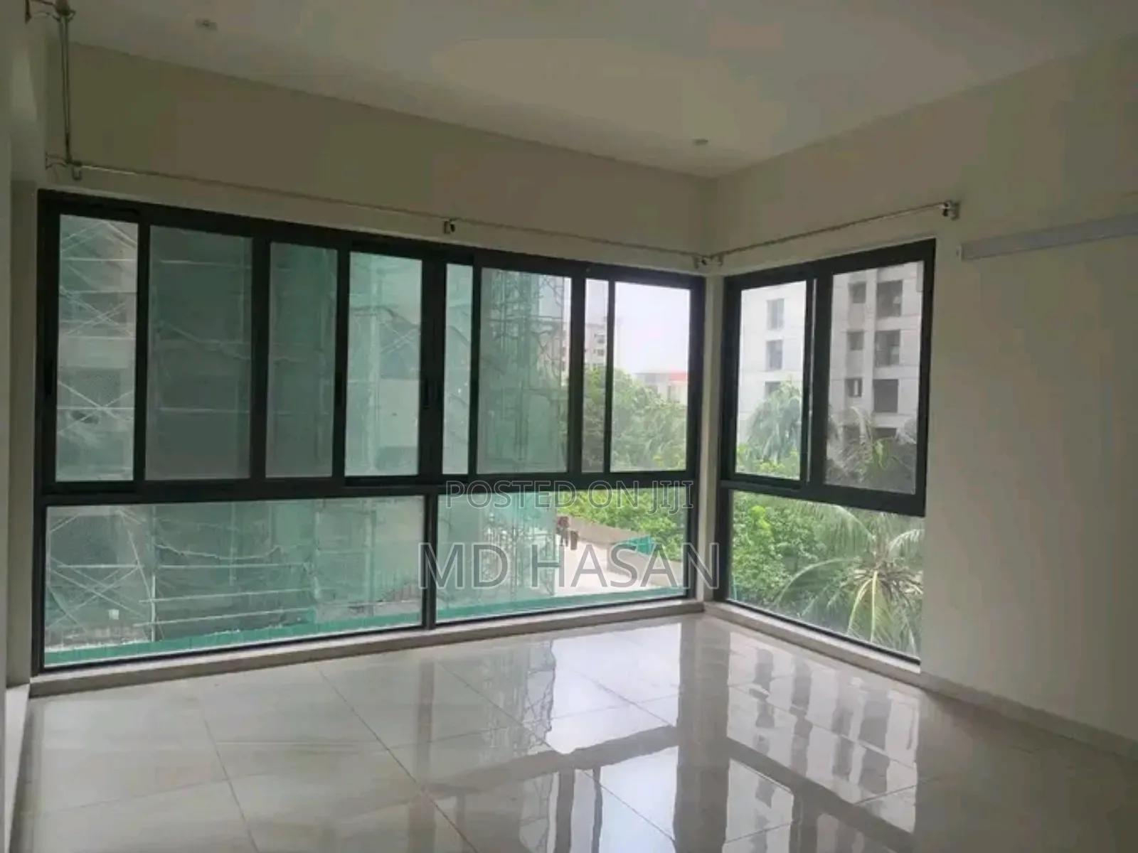 3bdrm Apartment in Semi Furnished for rent
