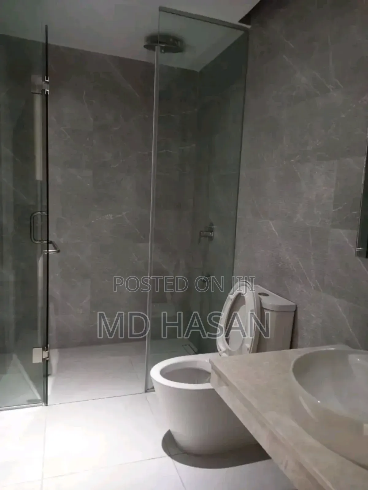 3bdrm Apartment in Semi Furnished for rent