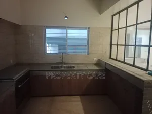 5bdrm Apartment in Gulshan for rent