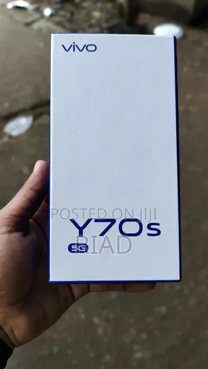 Photo - Vivo Y71 32 GB Blue
