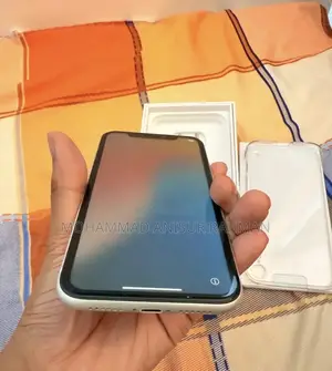 New Apple iPhone XR 64 GB White