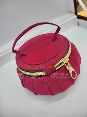 Stylish Velvet Ornament Box – Jewelry Cosmetic Storage Organizer