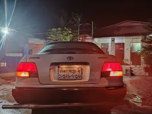 Toyota Corolla 2005 White