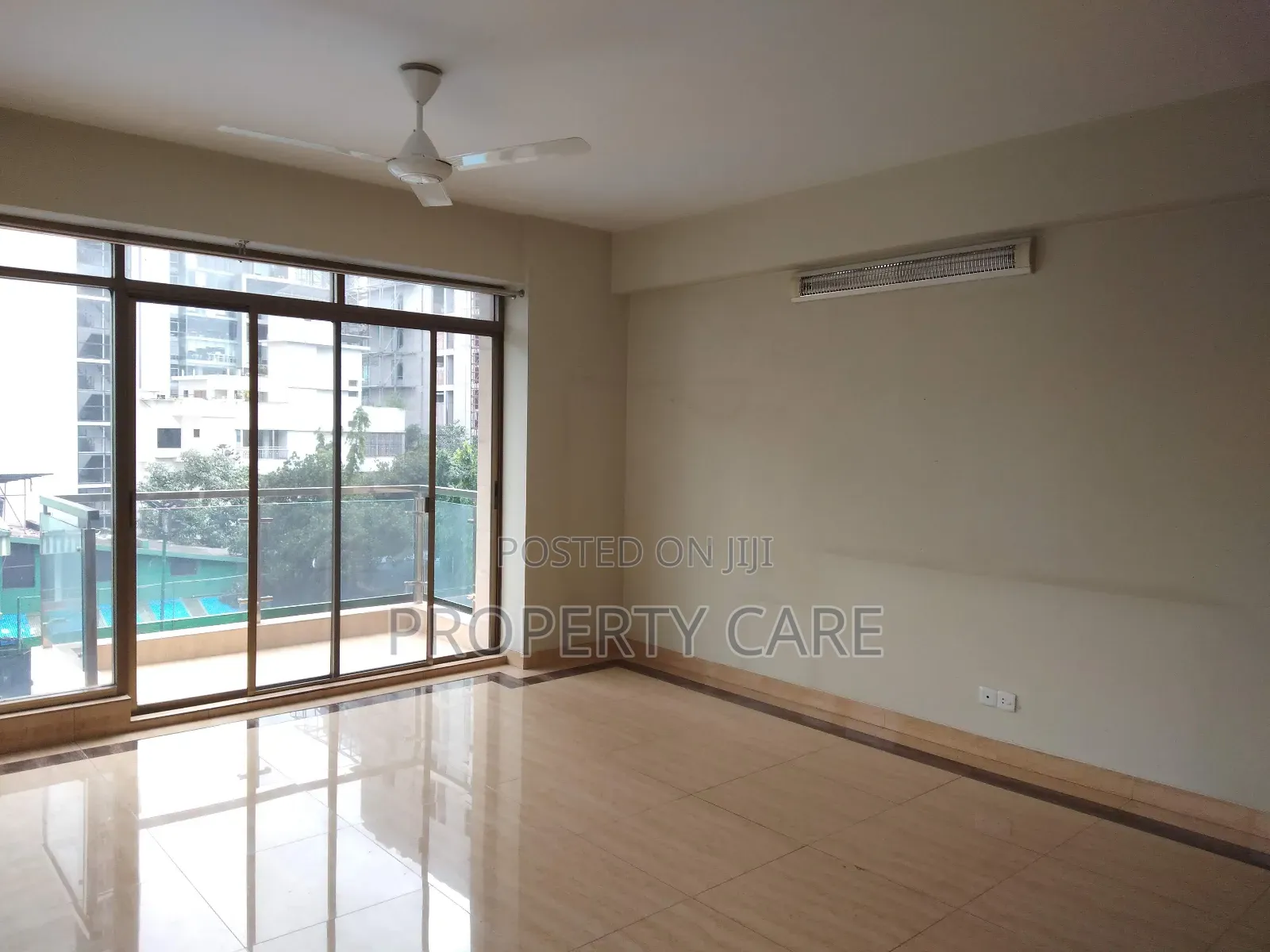 4bdrm Apartment in Gulshan for rent