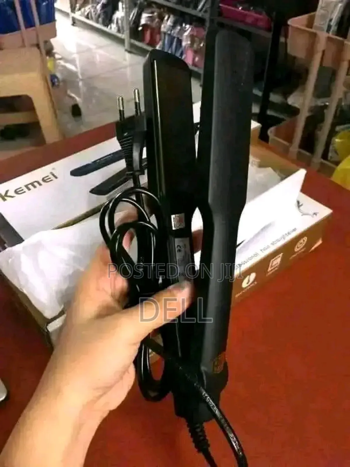 Kemei Hair Straightener, Likely the Km-329 Model