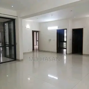 3bdrm Apartment in Un Furnished for rent
