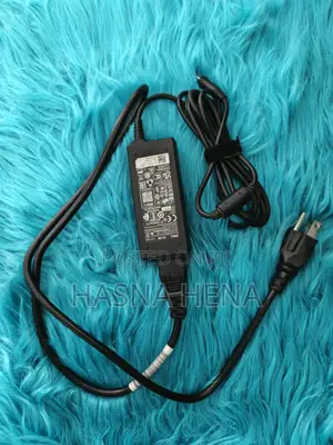 Laptop Dell Inspiron 15 3531 8GB Intel Core I3 HDD+SSD 1T