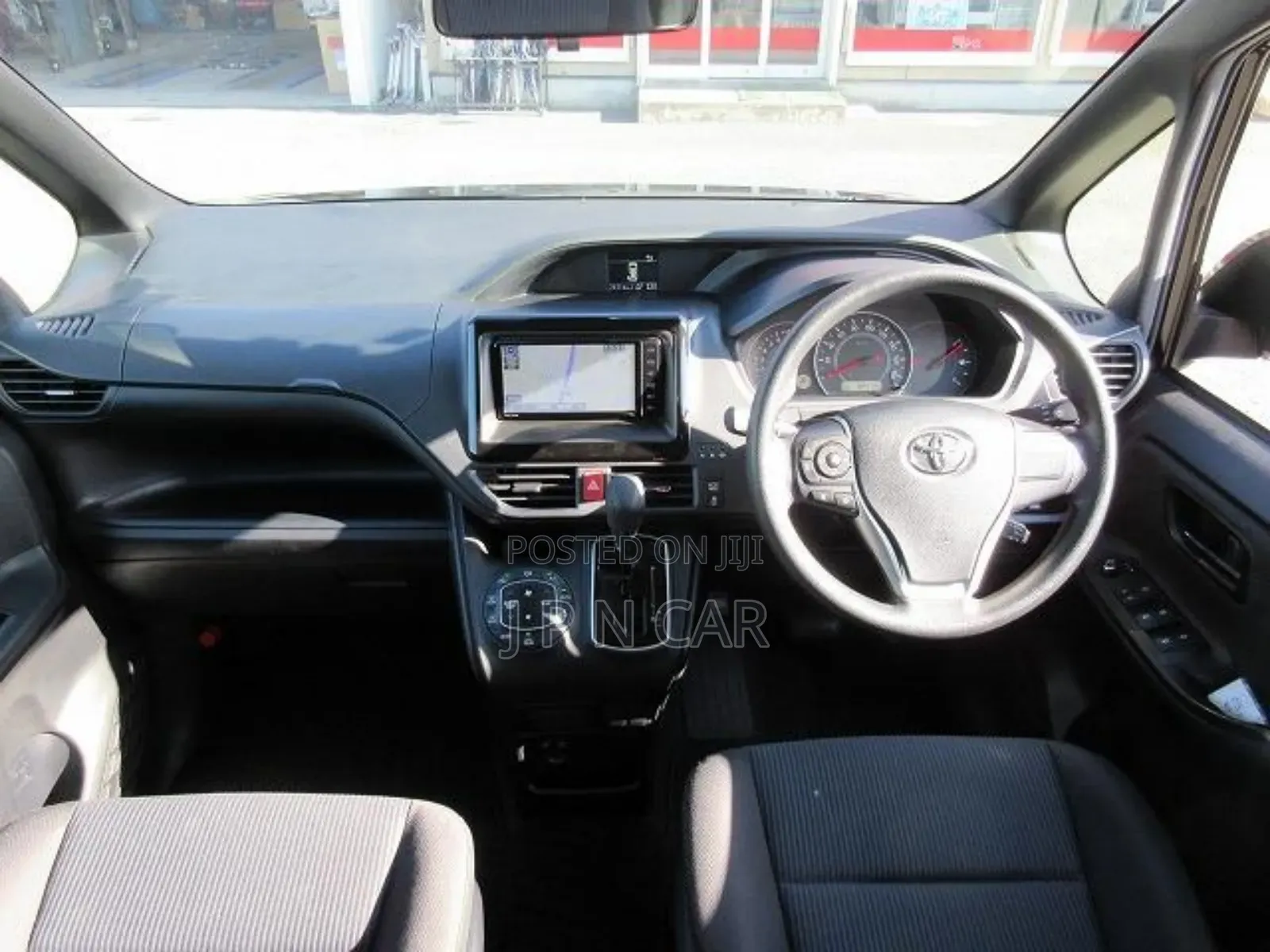Toyota Noah 2.0 FWD (8 Seater) 2019 Black