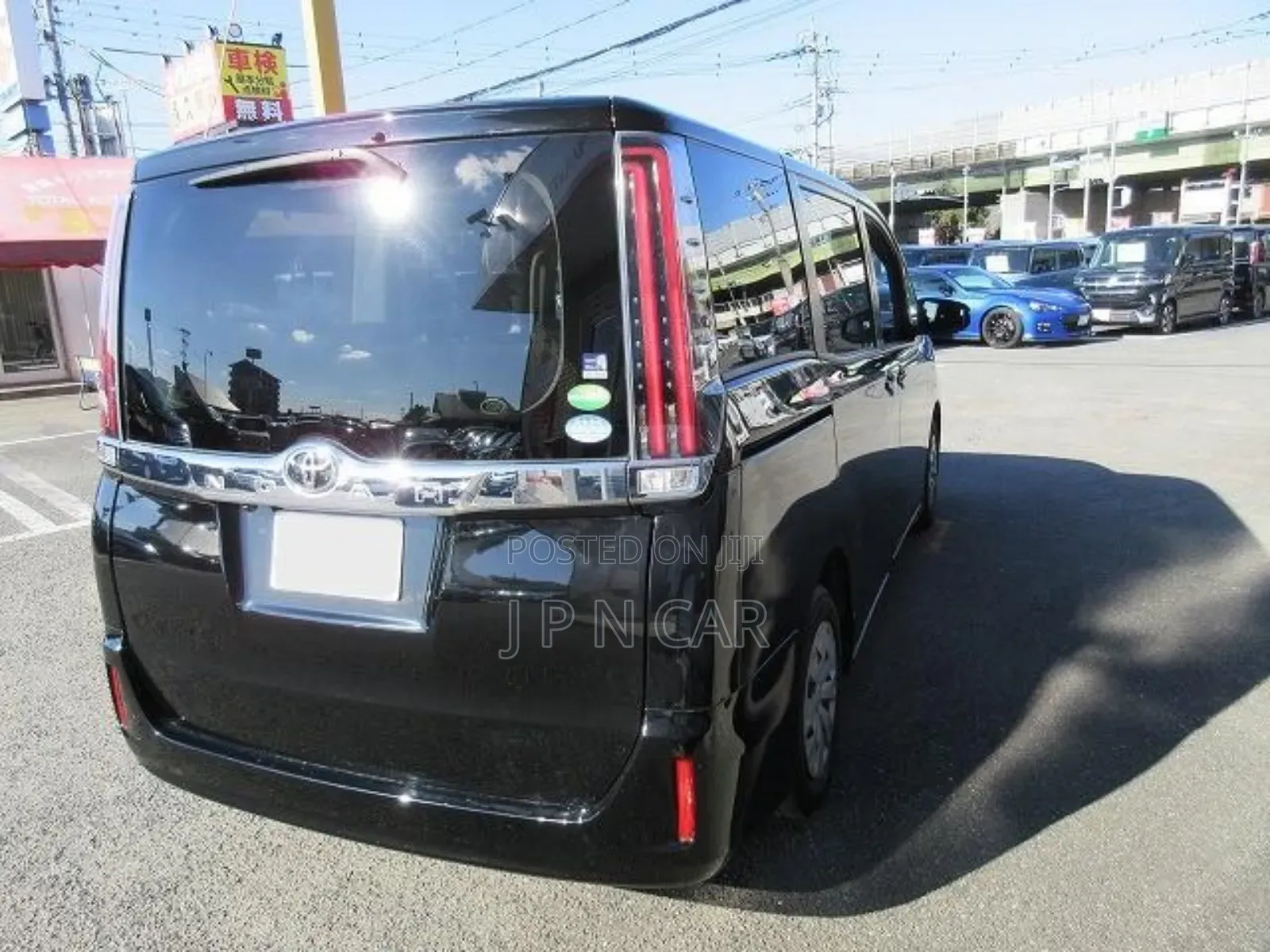 Toyota Noah 2.0 FWD (8 Seater) 2019 Black