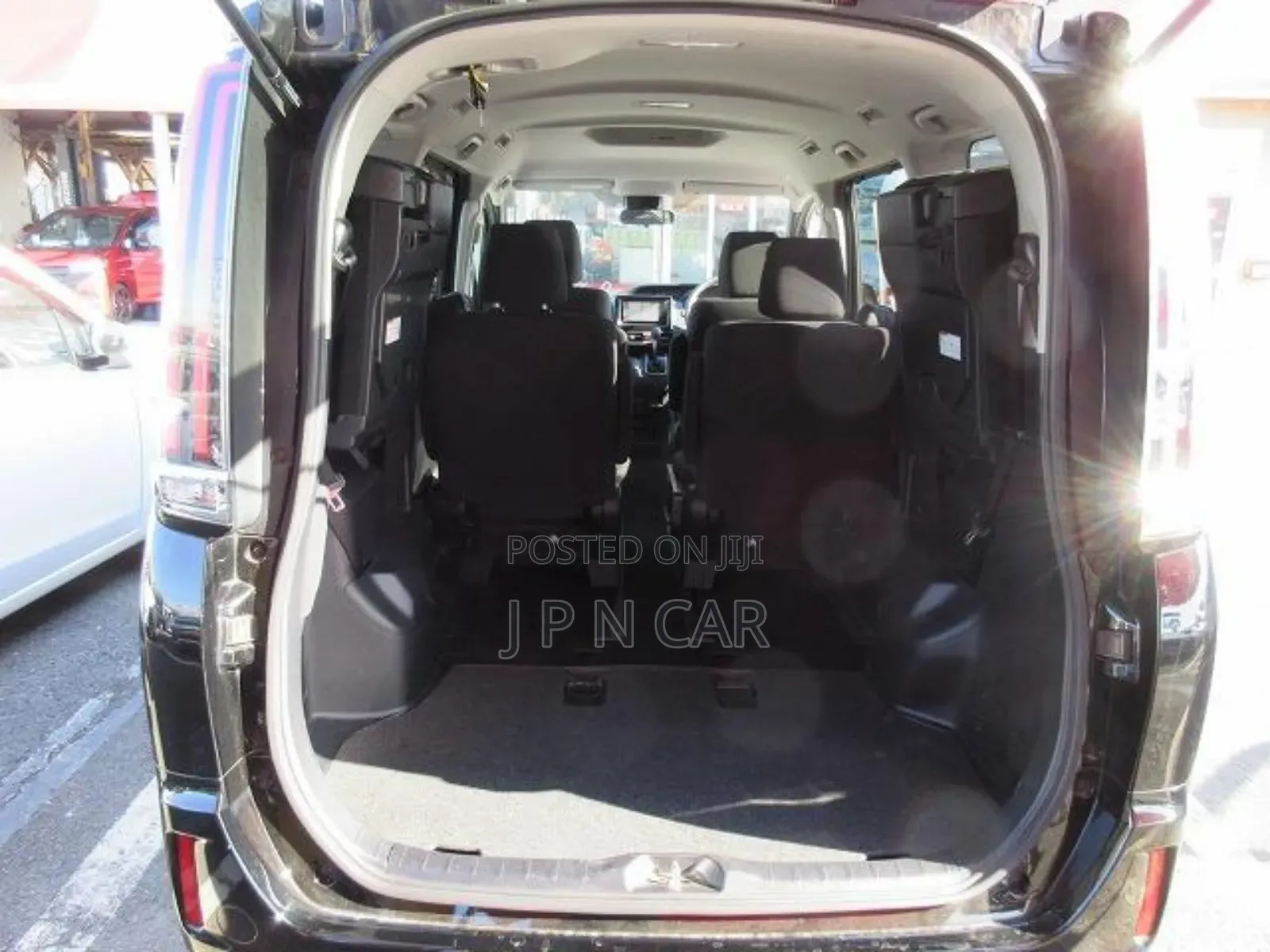 Toyota Noah 2.0 FWD (8 Seater) 2019 Black
