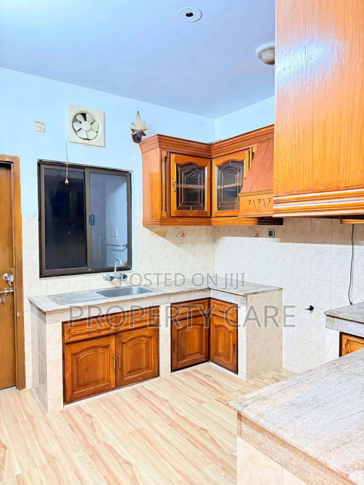 3bdrm Apartment in Gulshan for Rent