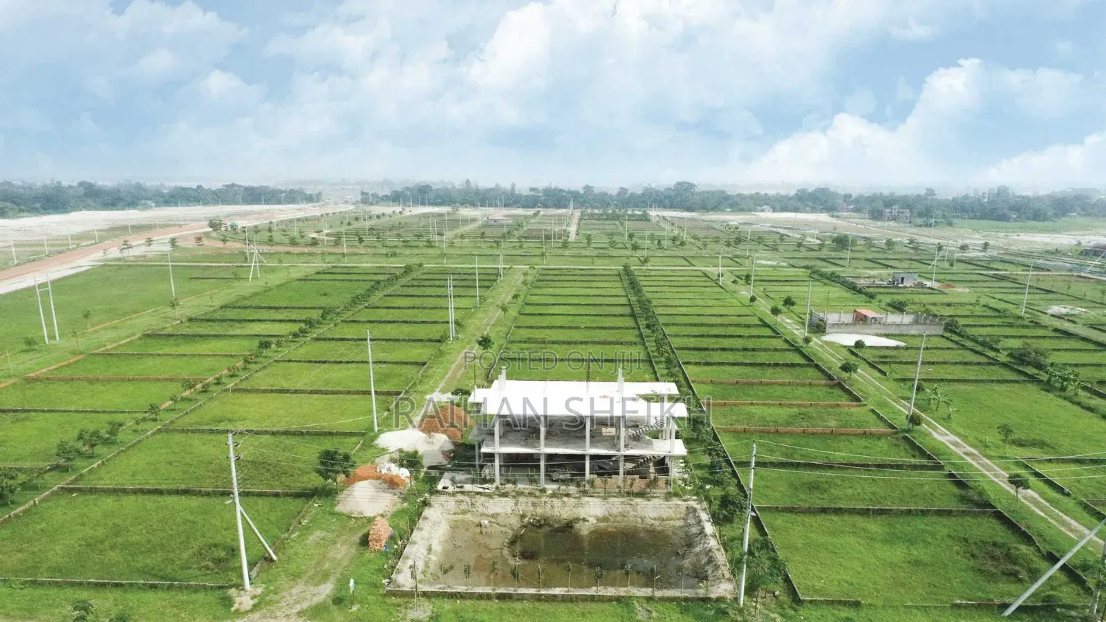 Purbachal Amrican City Block:F, Sector:1