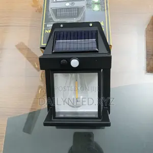 Solar Interaction Wall Lamp