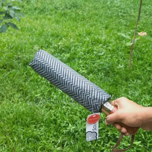 12 Ribs Wooden Colour Handle Umbrella