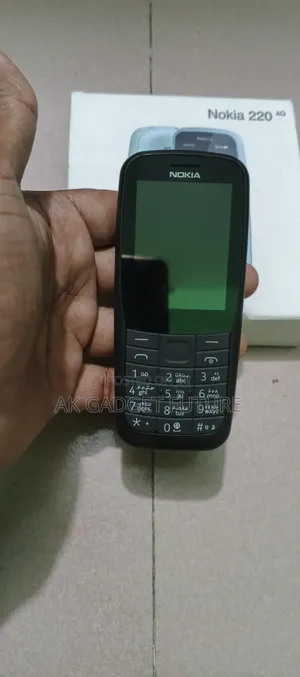 Photo - New Nokia 220 Blue