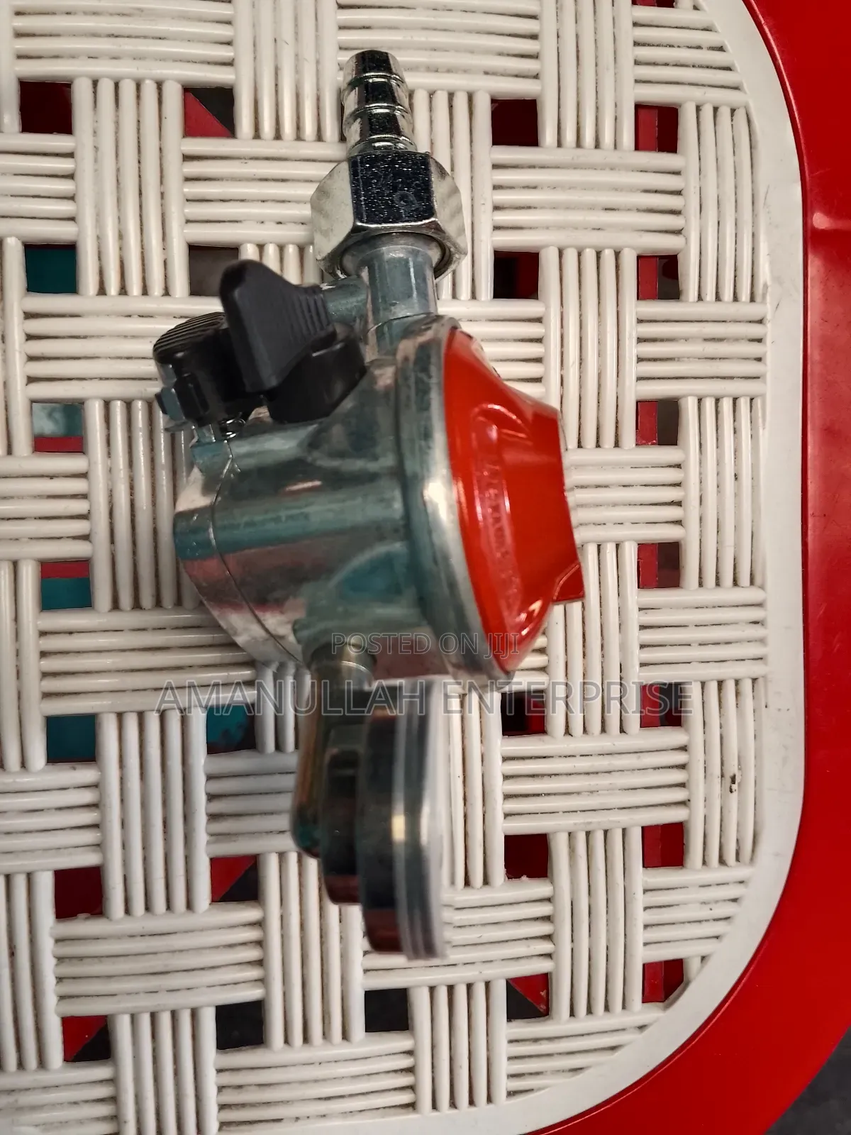 LPG Gas Safety Regulator, Specifically an Igt Auto A122si LPG Gas.