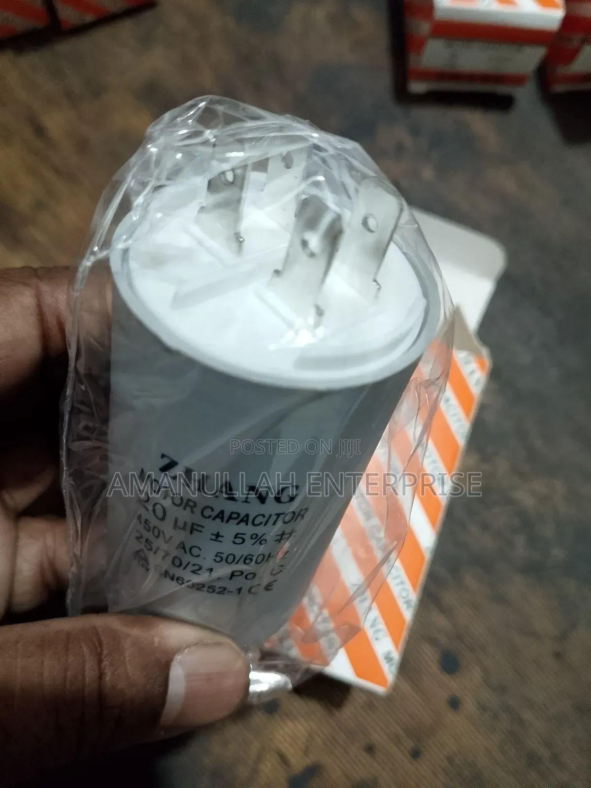 Motor Capacitor 20 Μf 450v.