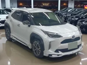 Toyota Yaris Cross 1.5 Hybrid FWD 2020 Pearl