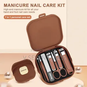 Photo - Portable Menicure Set
