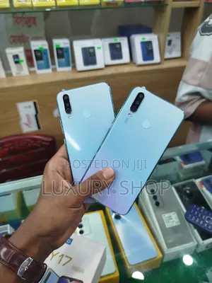 New Vivo Y17 256 GB Blue