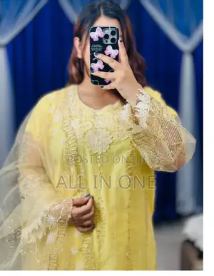 Pakistani Soft Net Sequence Three Piece Tryhtr HBR