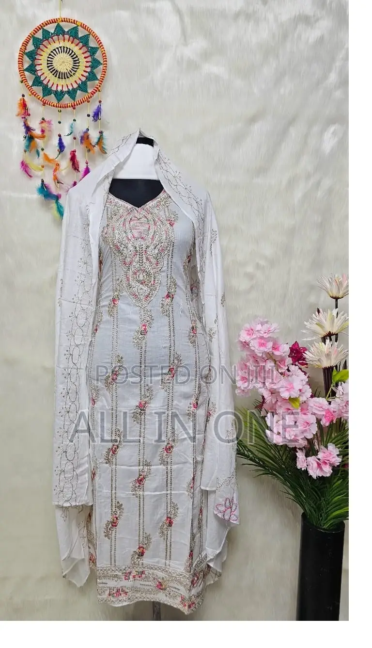 পিওর কটন এমব্রয়ডারি থ্রী পিস GVDR