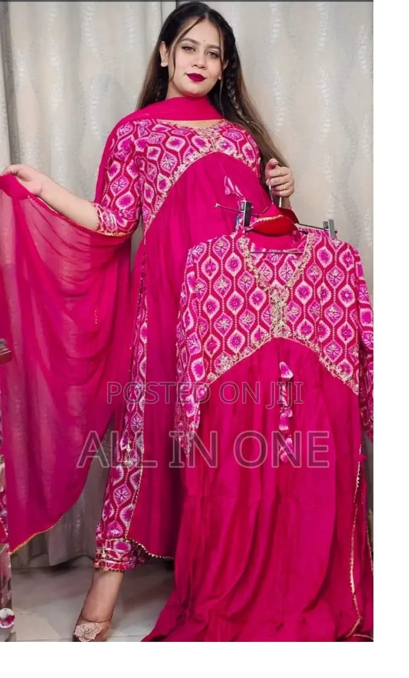 আলিয়া কাট থ্রি পিস Tryhg5r HNFFG