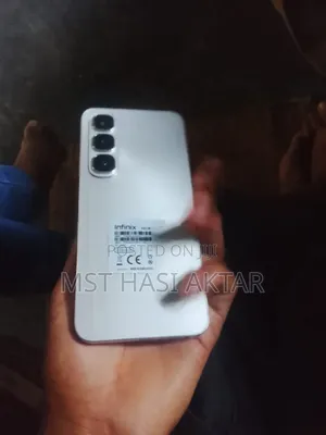 Photo - Infinix Hot 60i 128 GB White