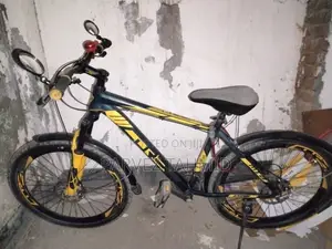 Photo - New Motorcycle 2025 Yellow