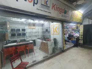 207 Sqt Computer Electronic Shop For Rent At Elephantroad