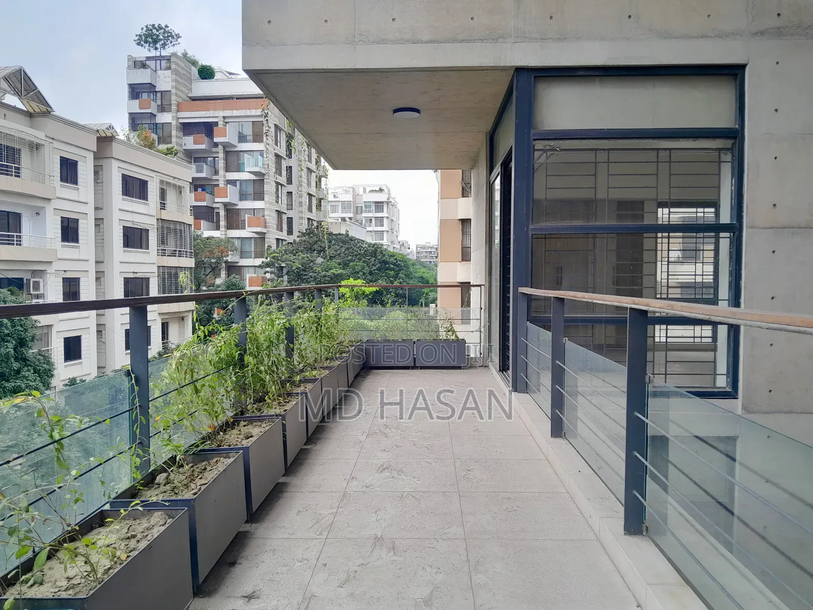 4bdrm Apartment in Also Gym and Pool for Rent