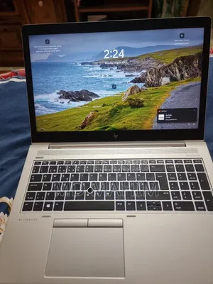 Photo - Laptop HP EliteBook 850 G6 8GB Intel Core I5 HDD+SSD 256GB