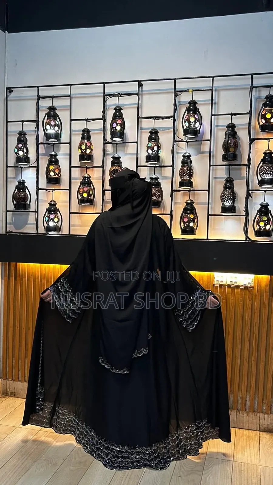 Abaya E Ramisha স্টন পাথরের কাজ করা ইনার