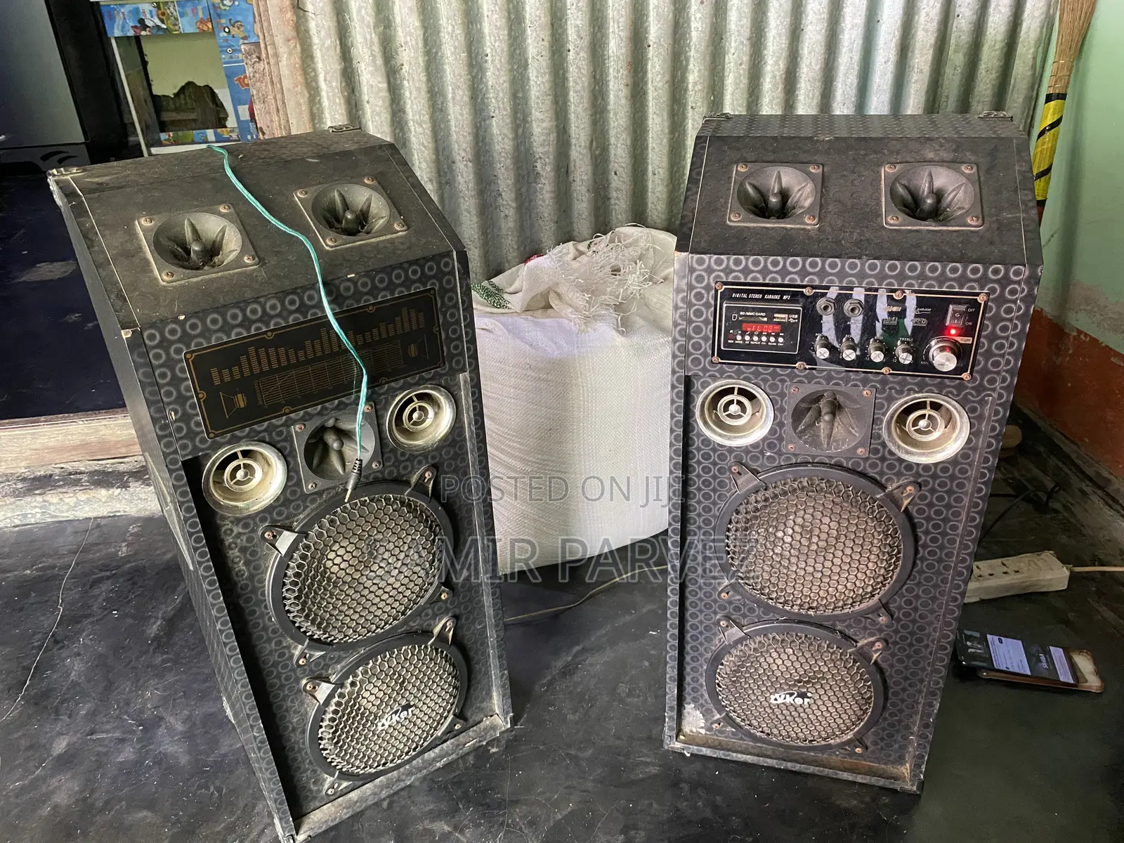 V-Ker Sound Box Up for Sell
