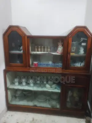 Photo - Old Show Case for Sale Segunwood