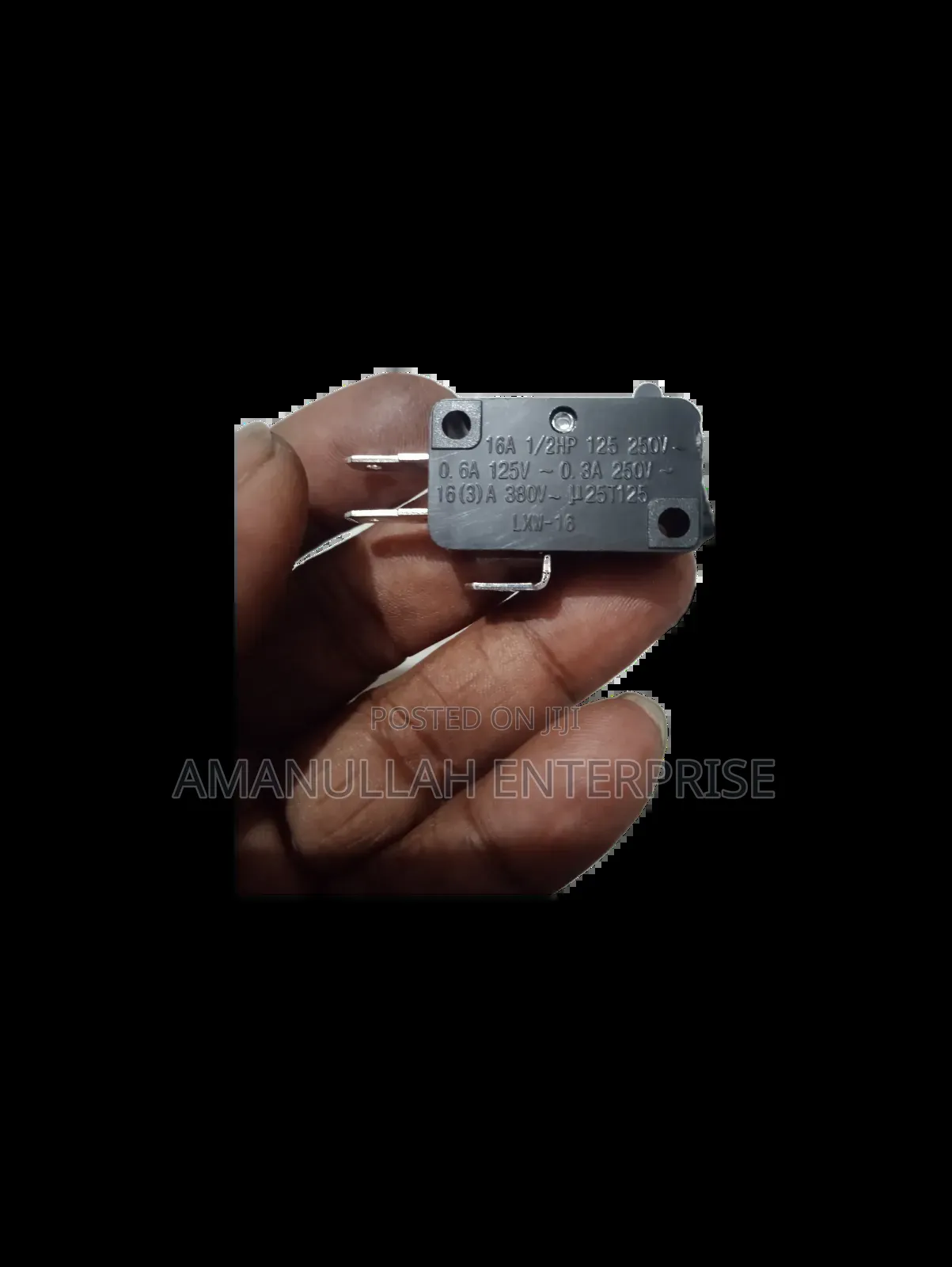 Micro Switch,Often Used in Appliances Like Microwave Ovens.